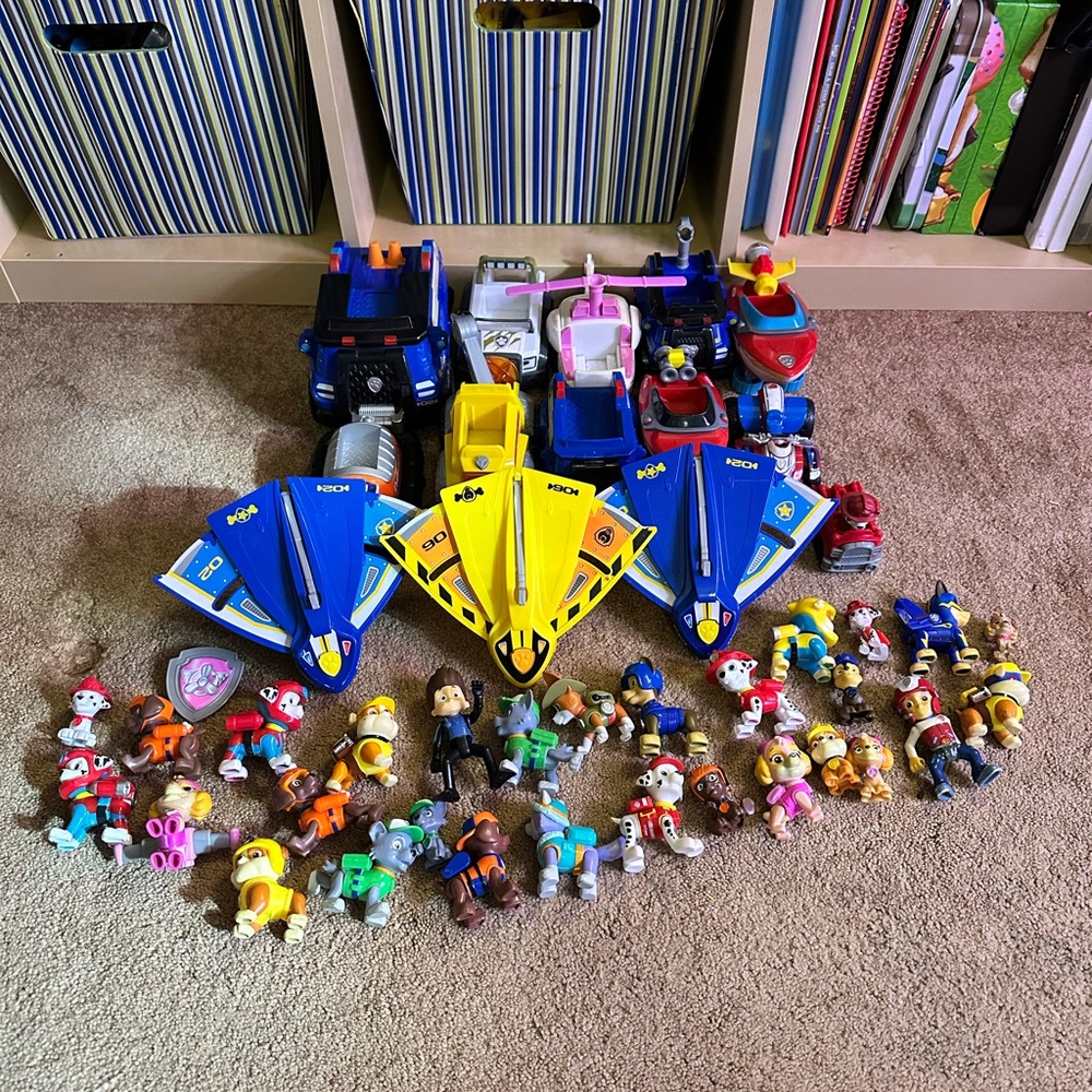 Paw Patrol Rescue Fleet - Blue, Yellow, and Red